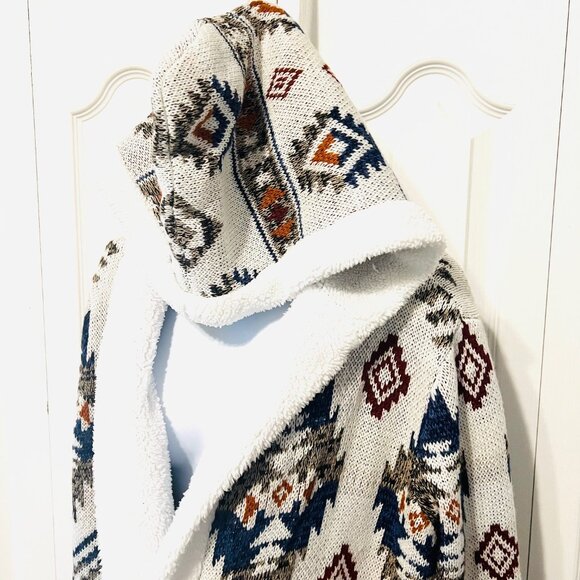 Almost Famous-Aztec Juniors Large Cream/Sherpa Hooded Open Front Cardigan-Soft - Picture 3 of 16